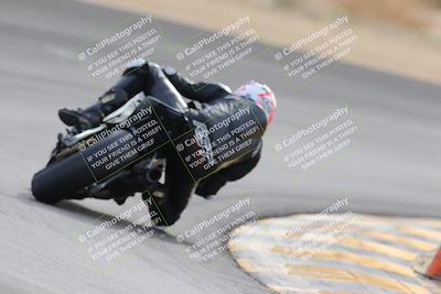 media/Dec-17-2022-SoCal Trackdays (Sat) [[224abd9271]]/Turn 10 Backside (120pm)/